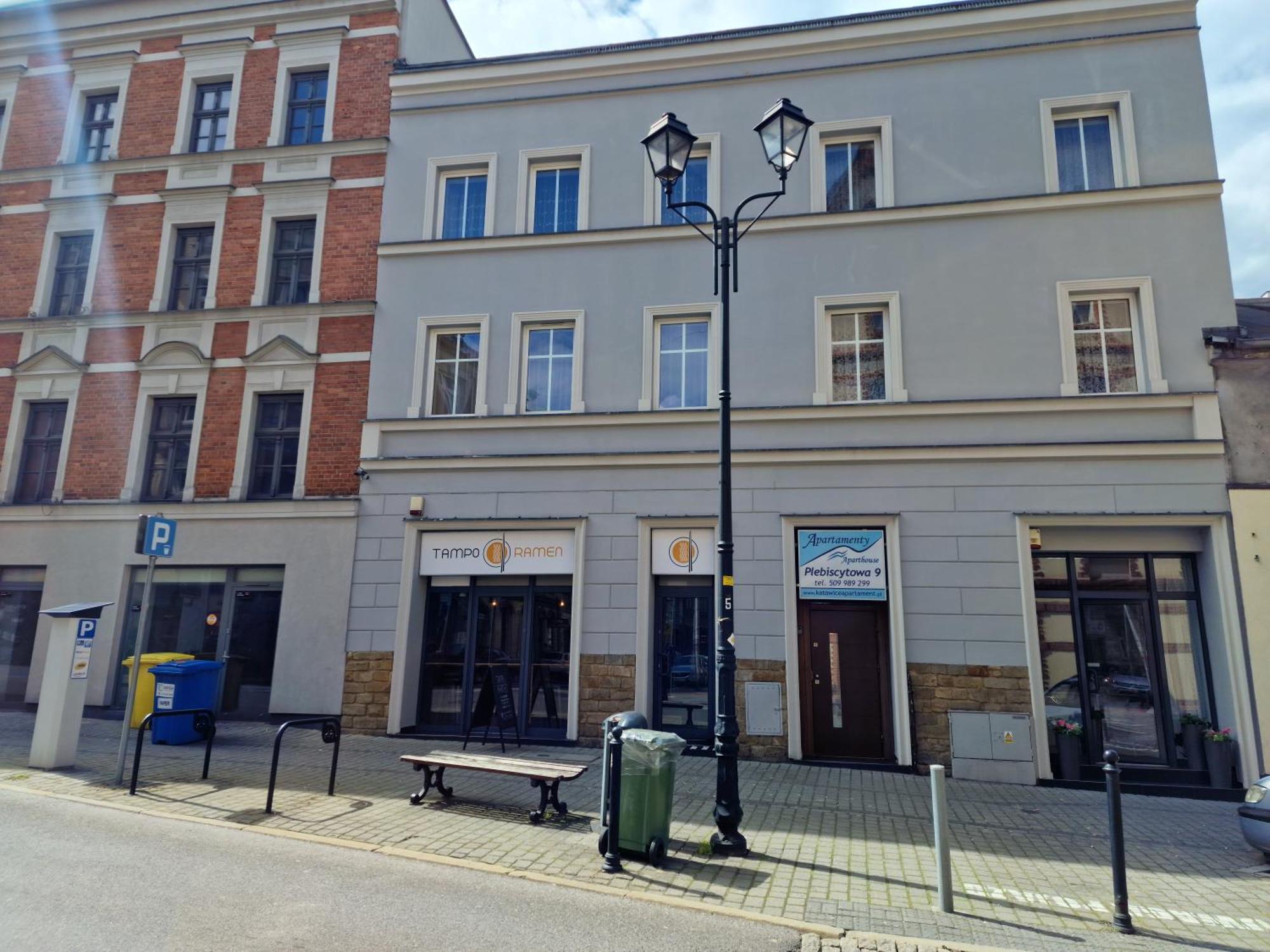 Apartment Aparthouse Centrum - In The Center Near The Train Station *